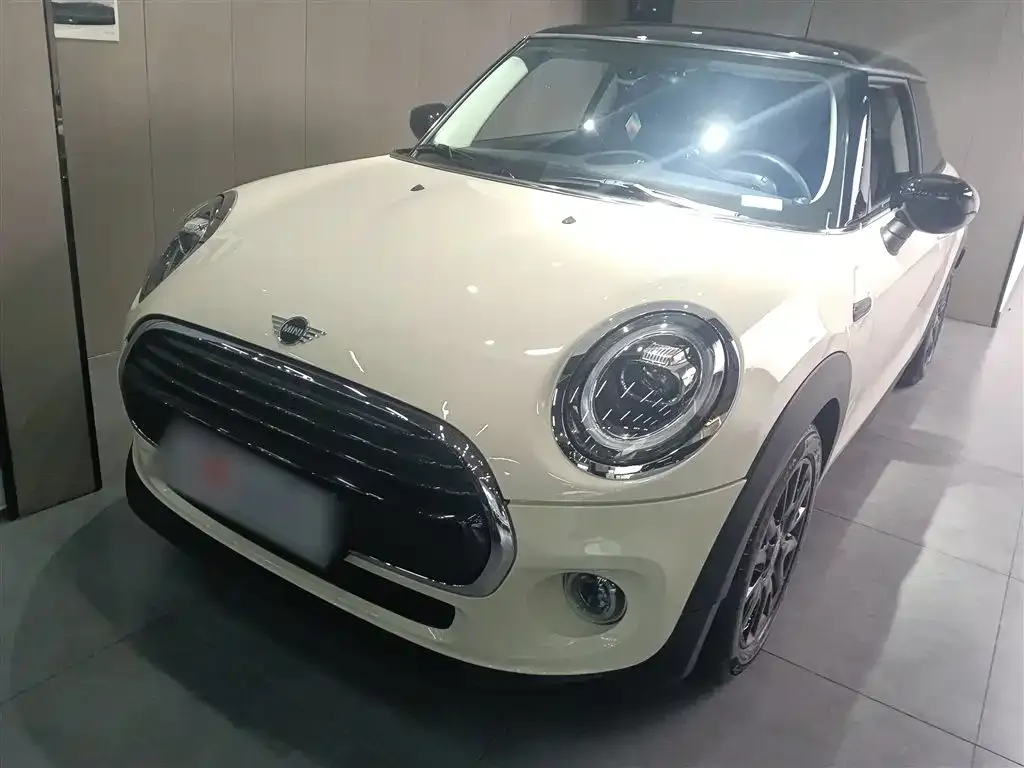 MINI Cooper (3-door) — фото 1