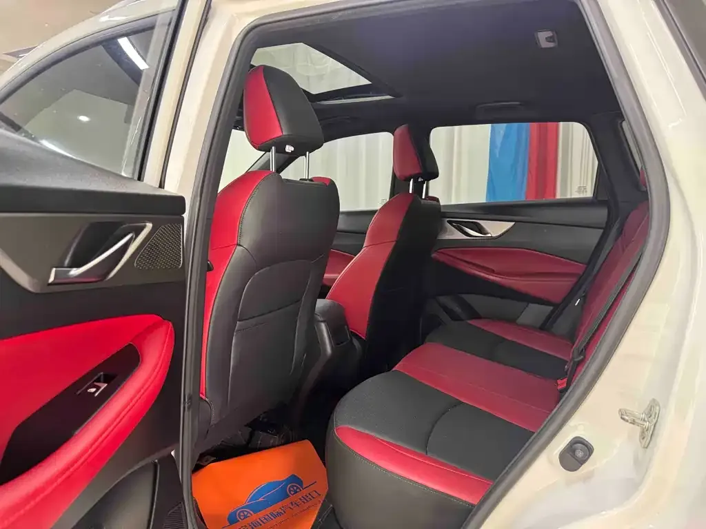 Changan CS35PLUS — фото 3