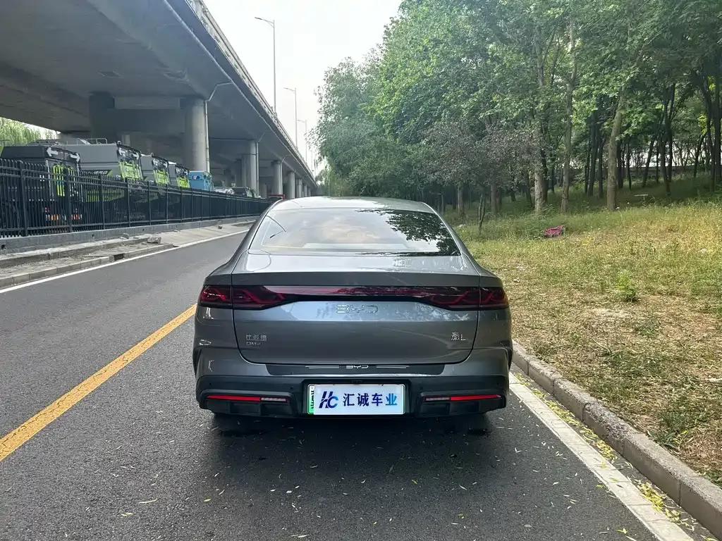 BYD Qin L — фото 6