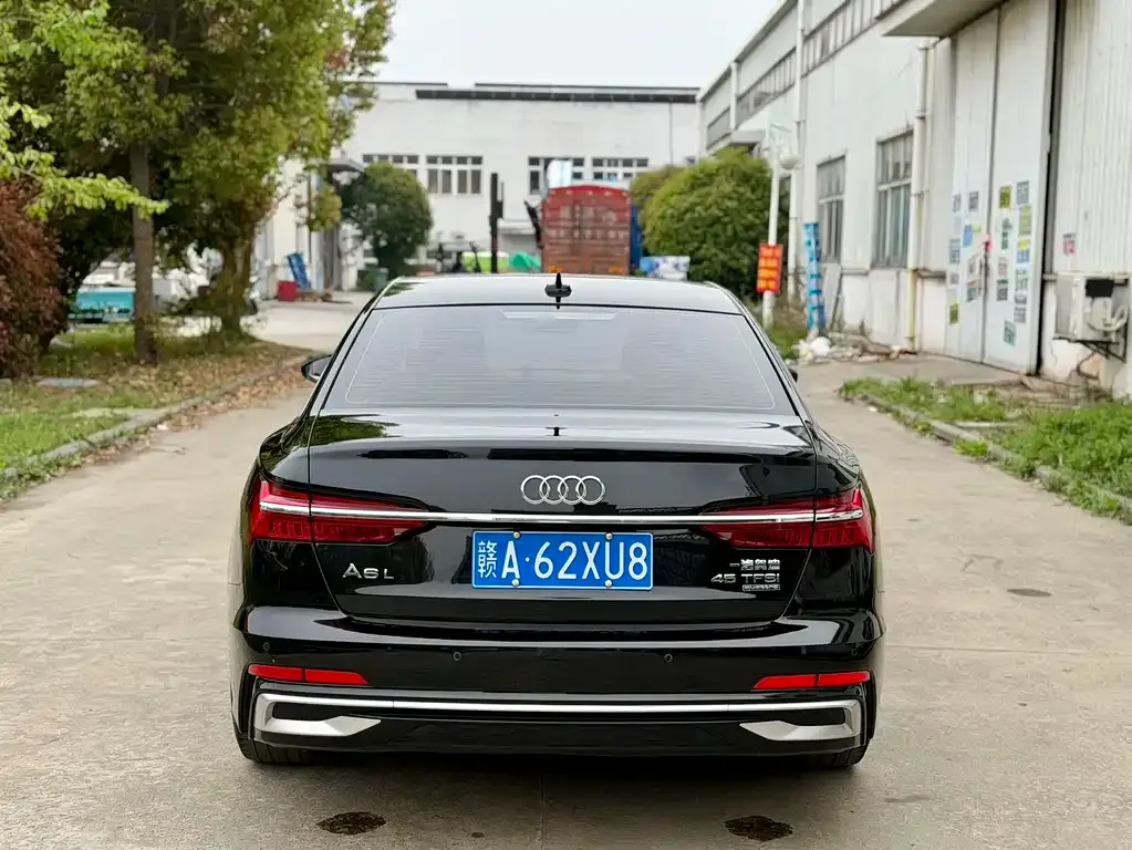 Audi A6L — фото 4