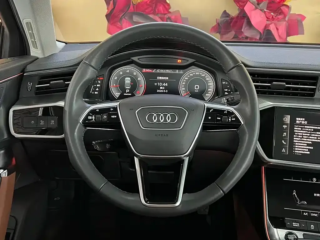 Audi A6L — фото 10