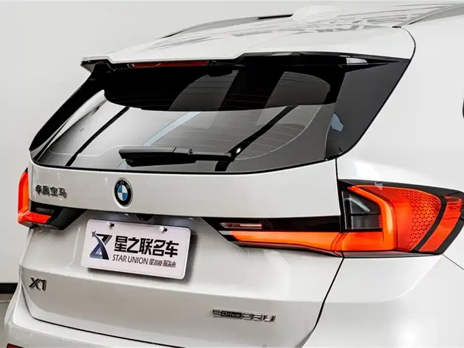 BMW X1 — фото 2