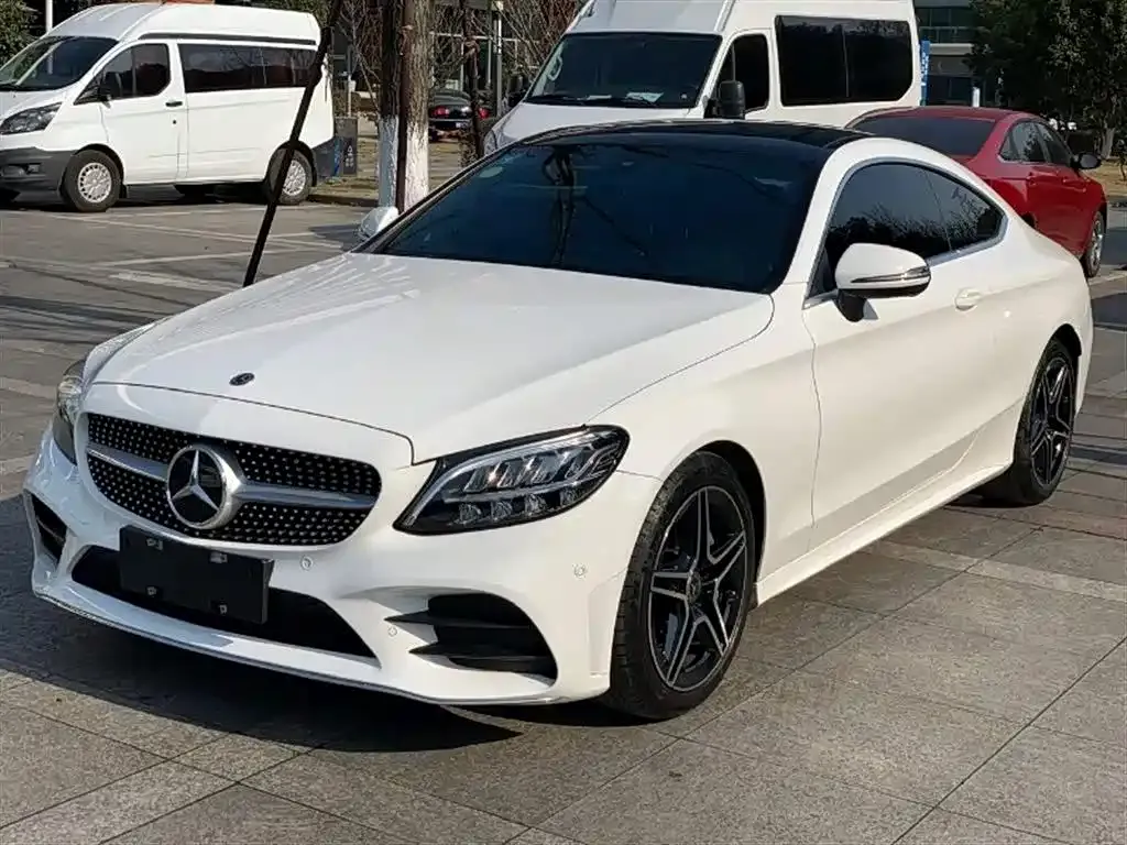 Mercedes-Benz C-Class (Import) — фото 1
