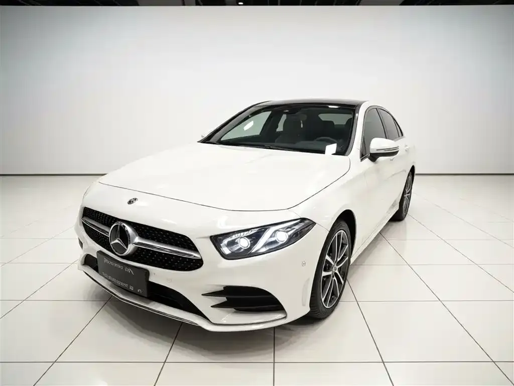 Mercedes-Benz A-Class — фото 1
