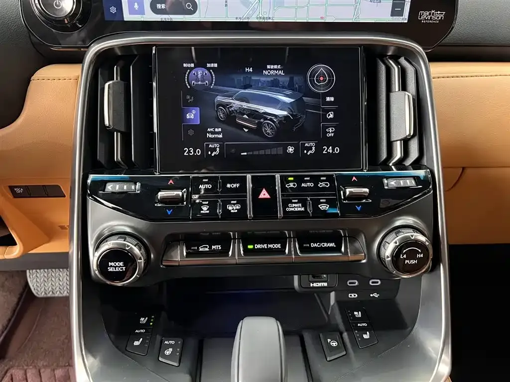 Lexus LX — фото 4