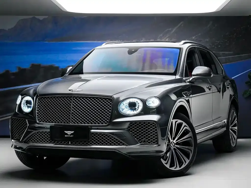 Bentley Bentayga — фото 1