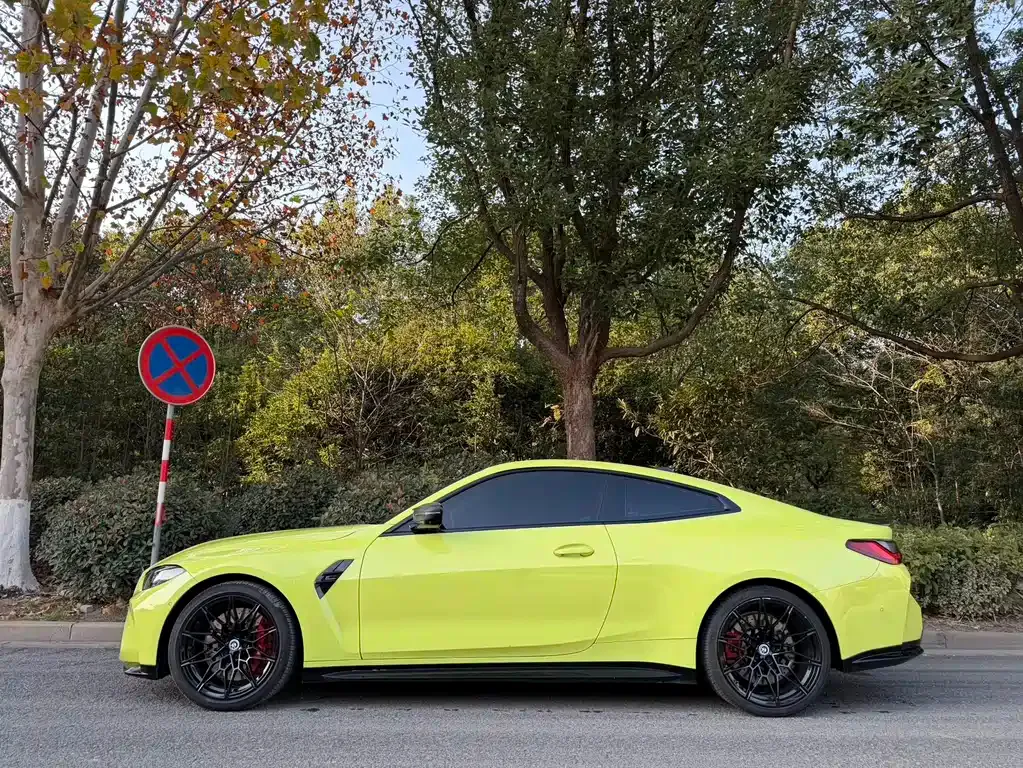 BMW M4 — фото 9