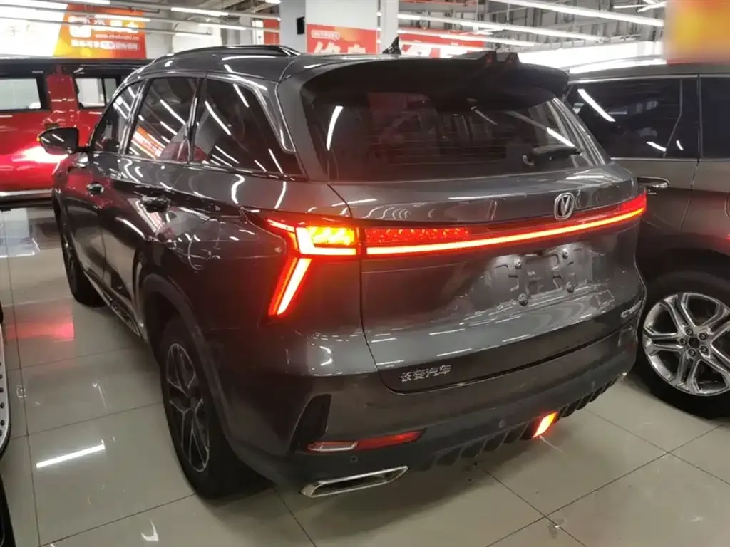Changan CS75PLUS — фото 6