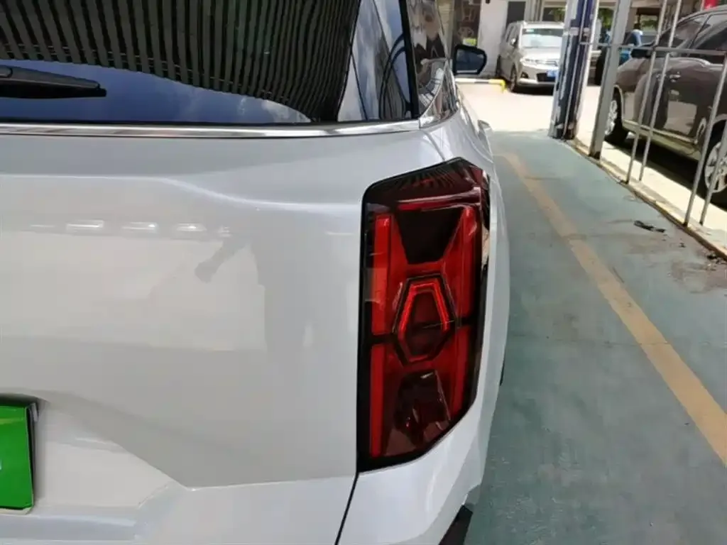 GAC Motor Trumpchi GS8 — фото 2