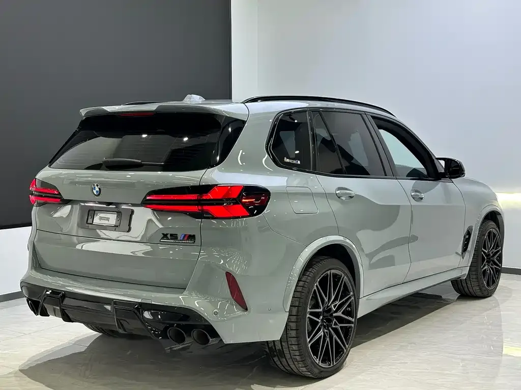 BMW X5 M — фото 7