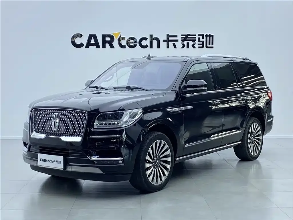 Lincoln Navigator — фото 1