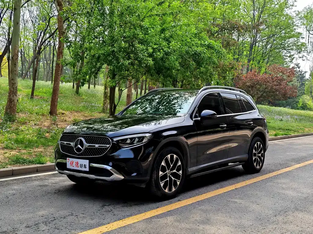 Mercedes-Benz GLC — фото 1