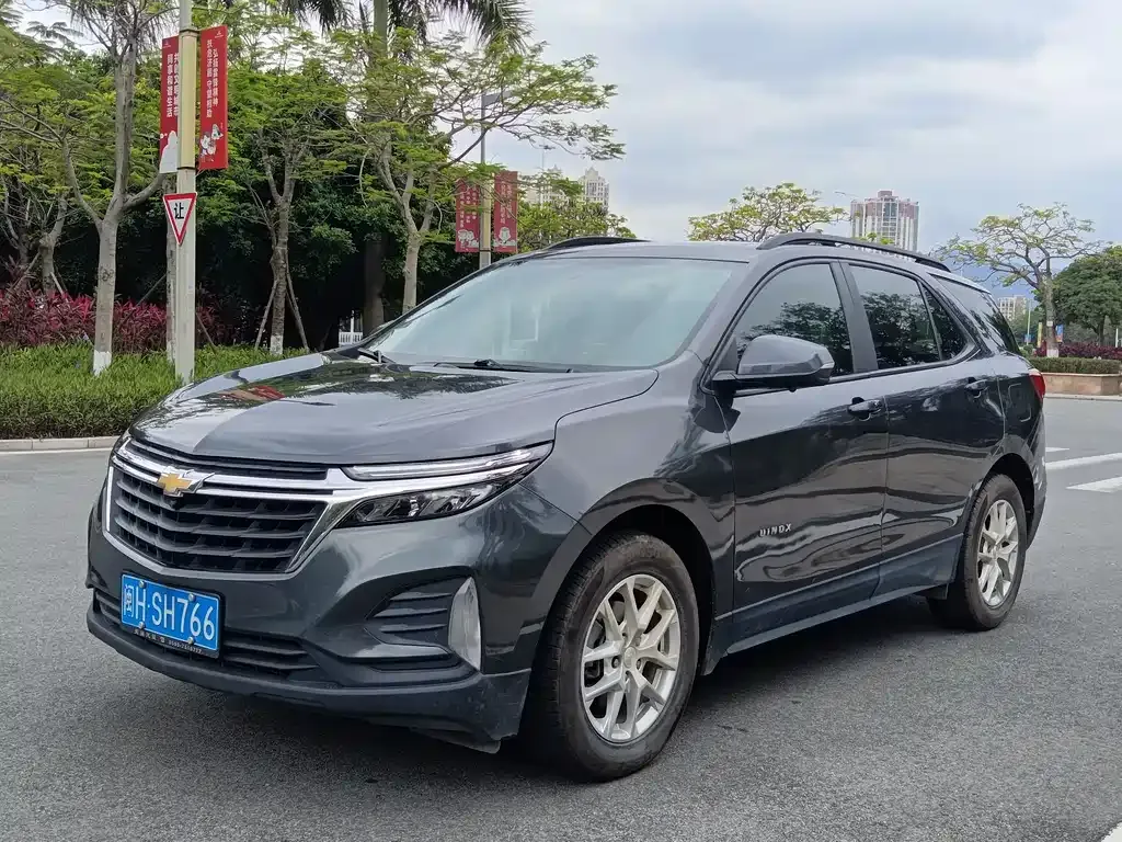 Chevrolet Equinox — фото 1