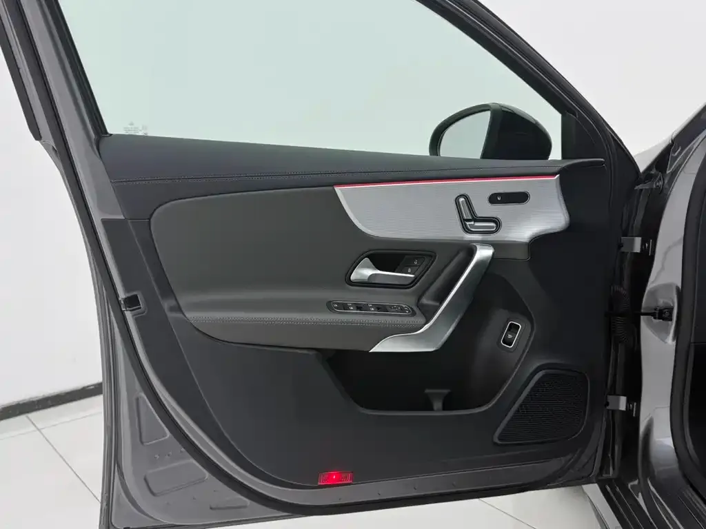 Mercedes-Benz A-Class AMG — фото 8