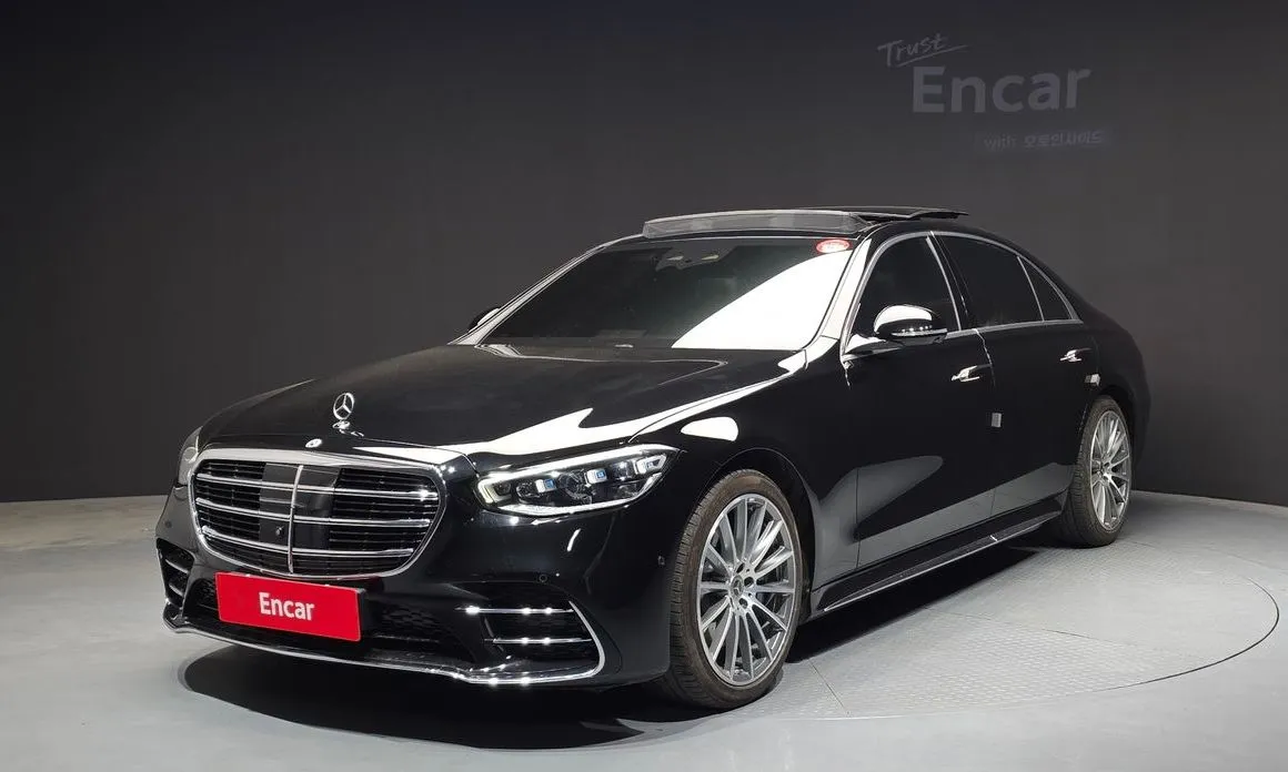 Mercedes-Benz S-Class — фото 1