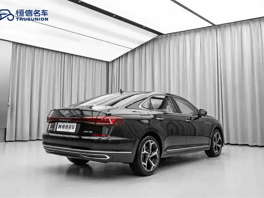 Volkswagen Passat — фото 3