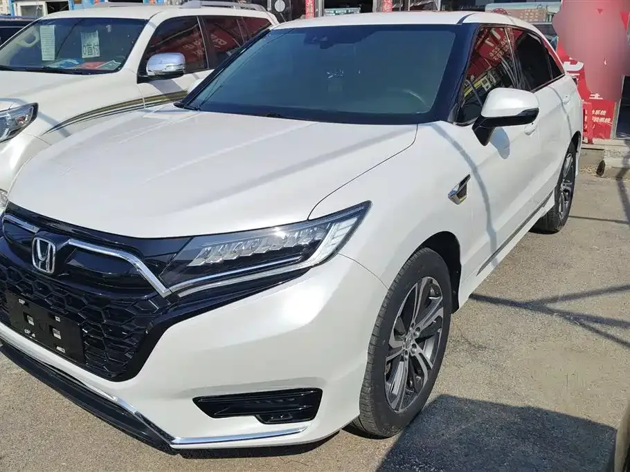 Honda UR-V — фото 1