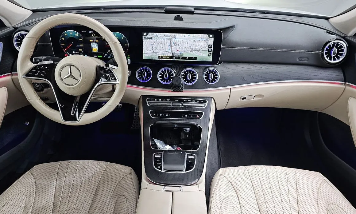 Mercedes-Benz CLS-Class — фото 10