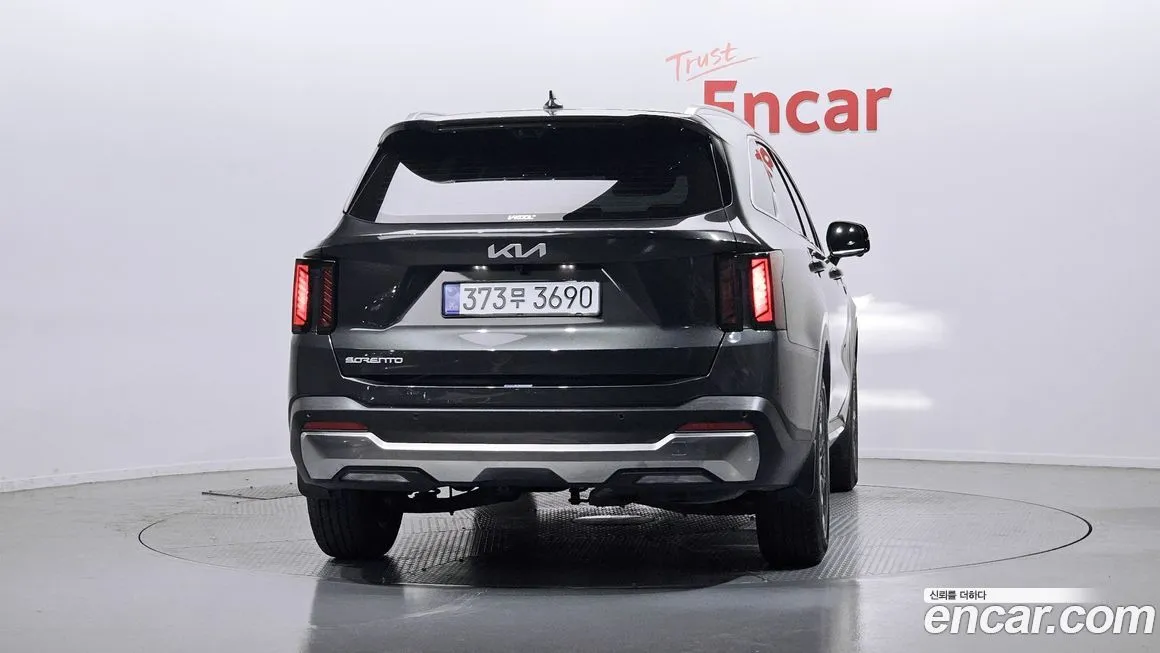 Kia Sorento — фото 3