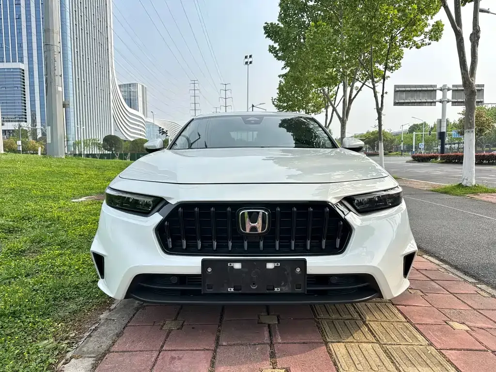 Honda Inspire — фото 8