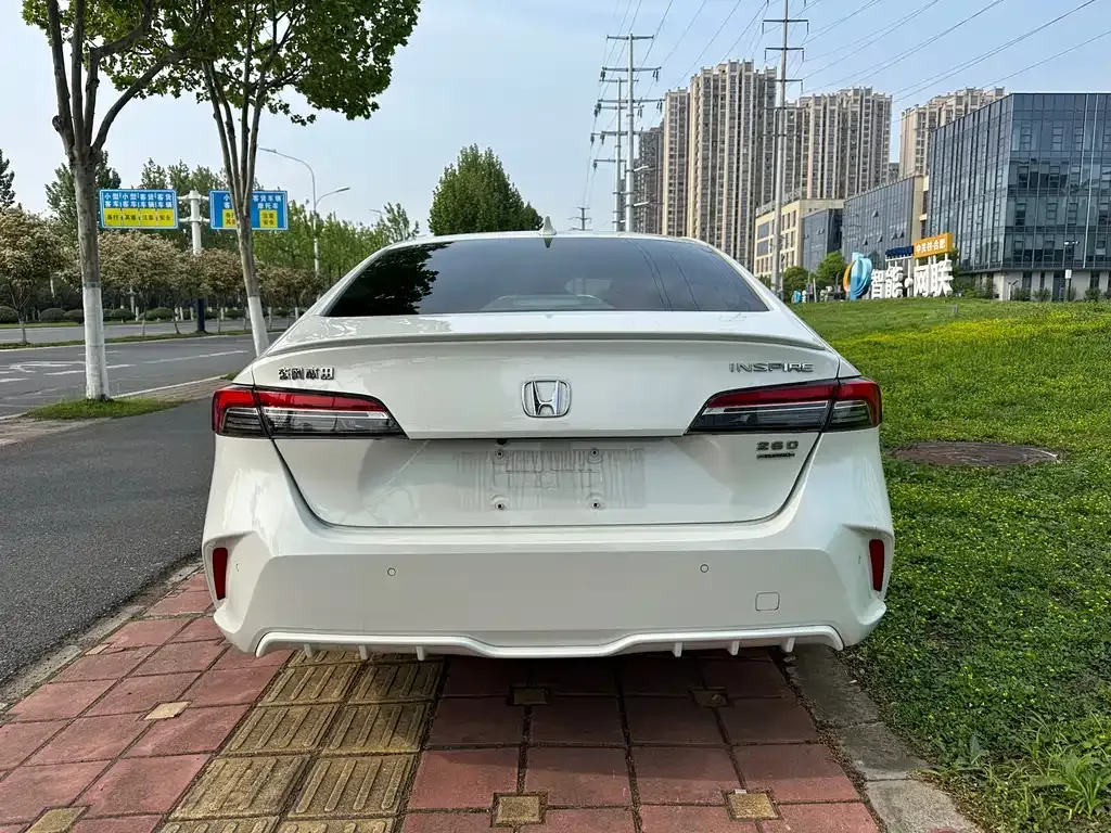 Honda Inspire — фото 4
