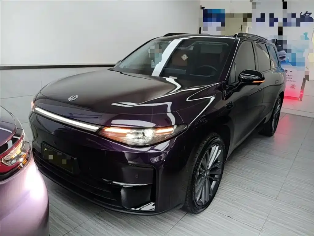 Leapmotor C16 — фото 1