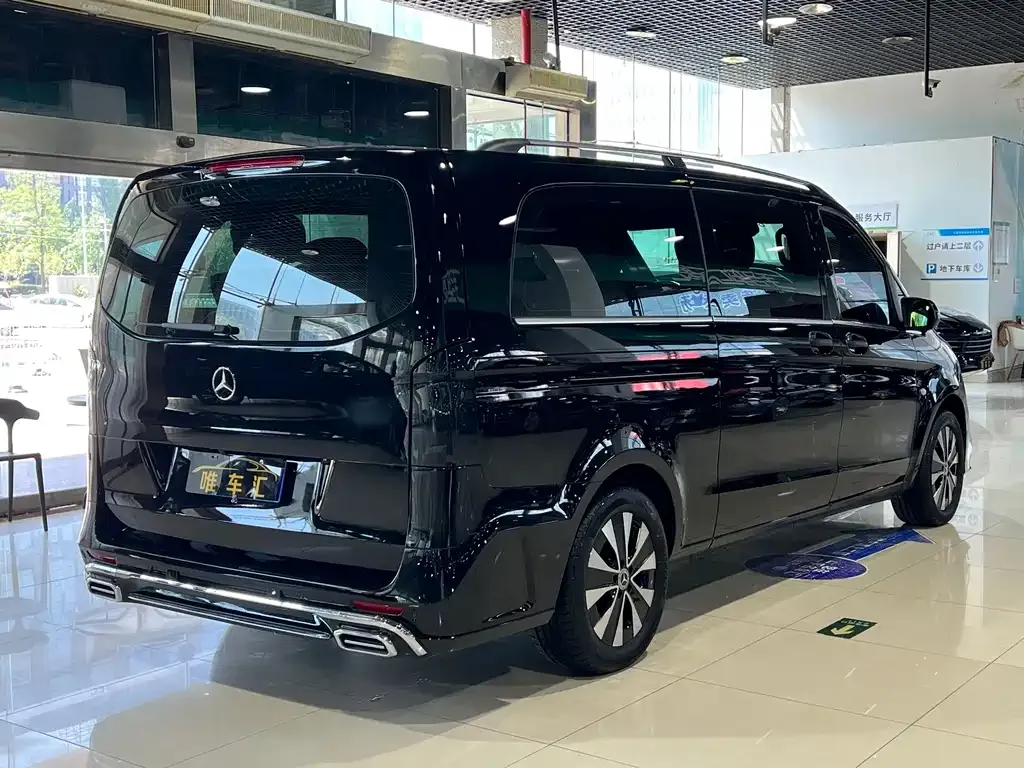 Mercedes-Benz Vito — фото 10