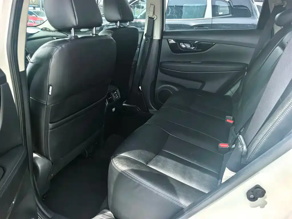Nissan X-Trail — фото 2