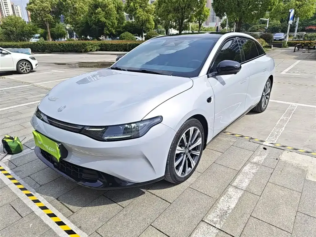 Leapmotor C01 — фото 1
