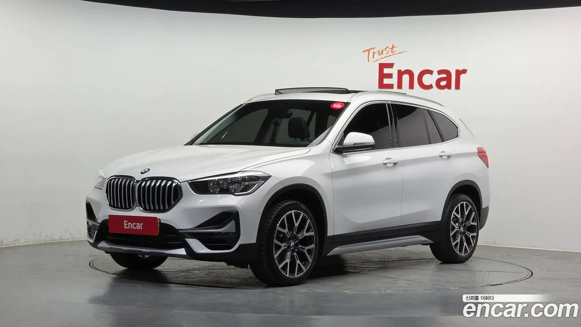 BMW X1 — фото 1