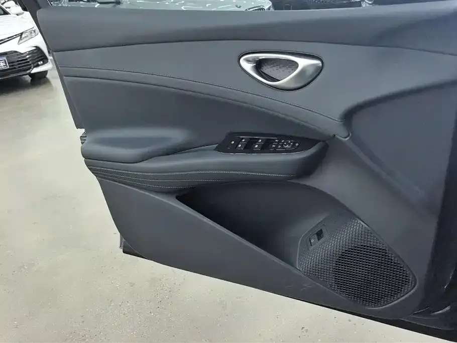 BYD Seal 06GT — фото 3