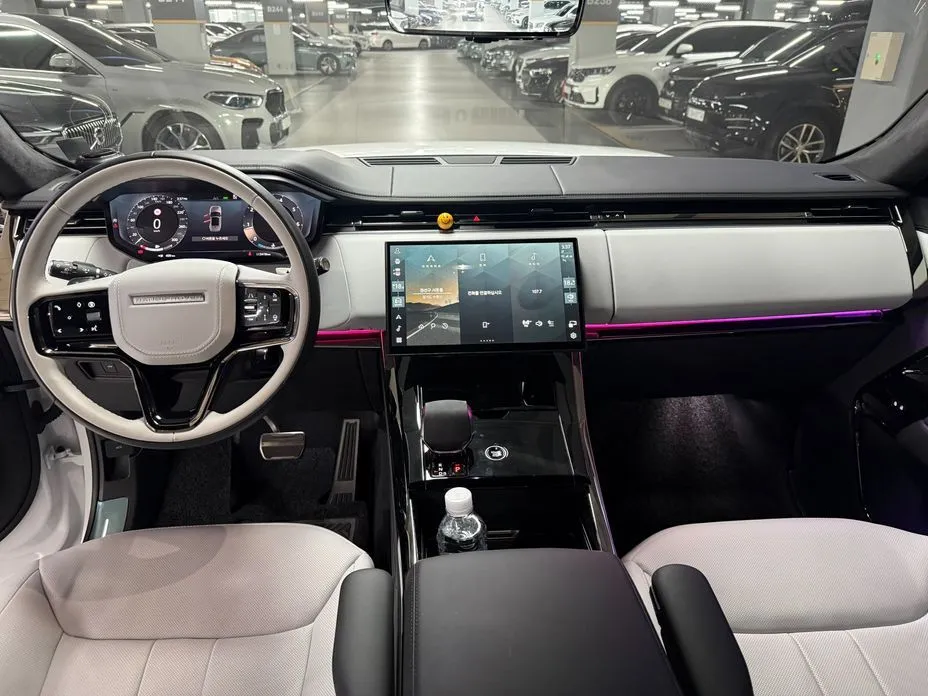Land Rover Range Rover Sport — фото 1