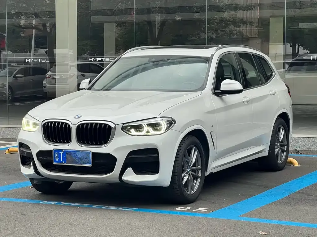 BMW X3 — фото 2