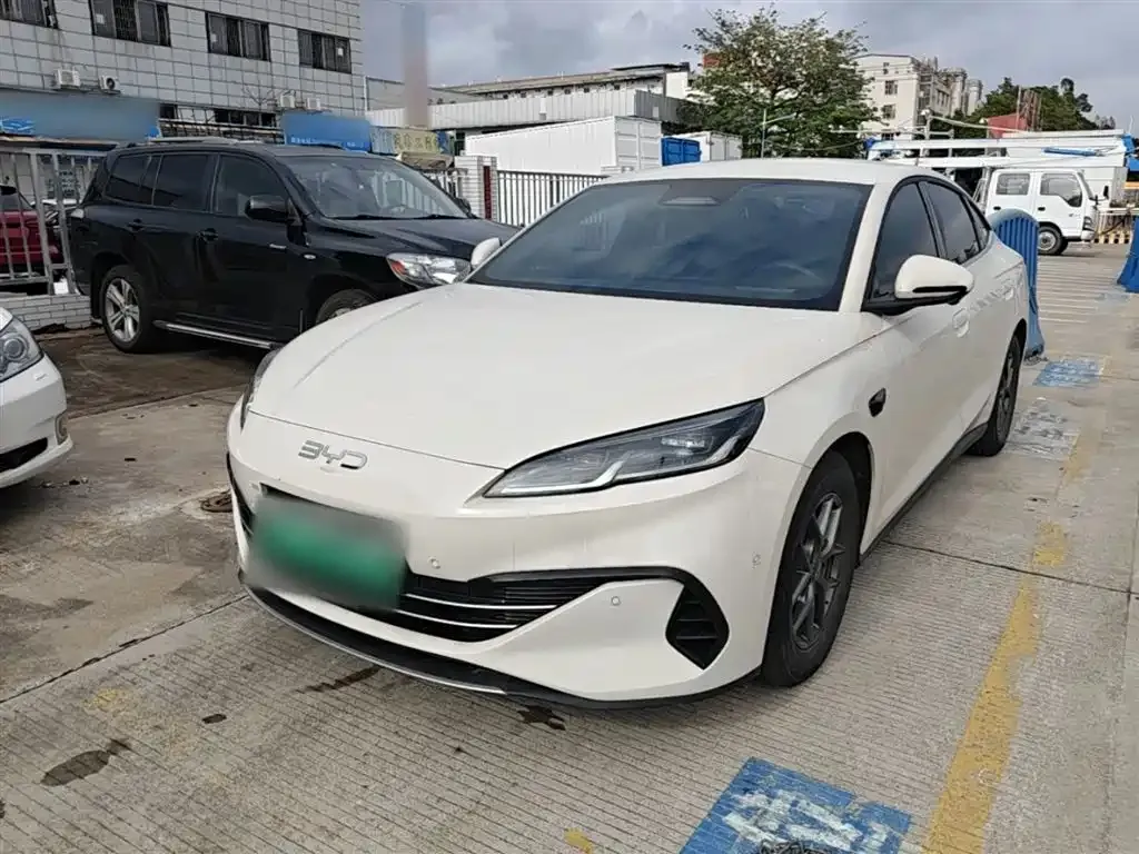 BYD Seal 06 — фото 1