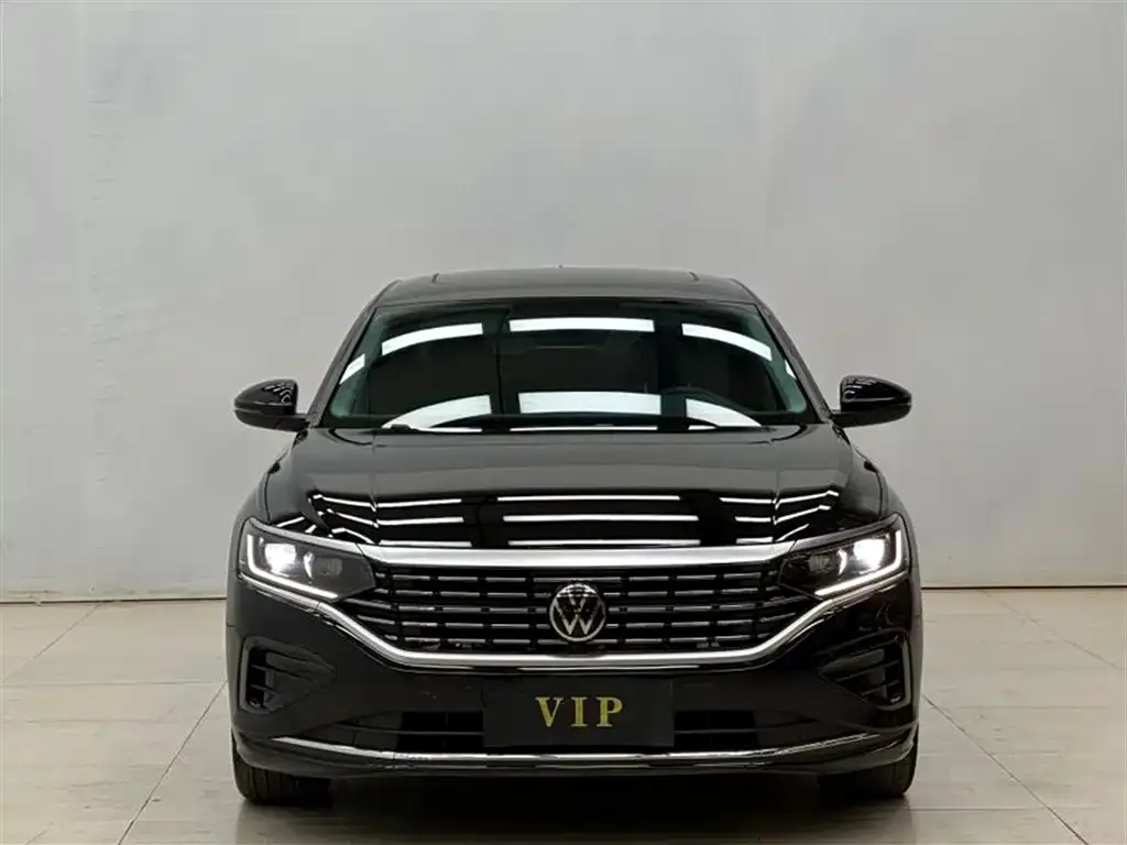 Volkswagen Passat — фото 2