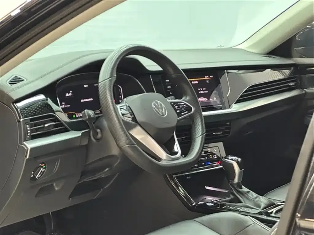 Volkswagen Passat — фото 8