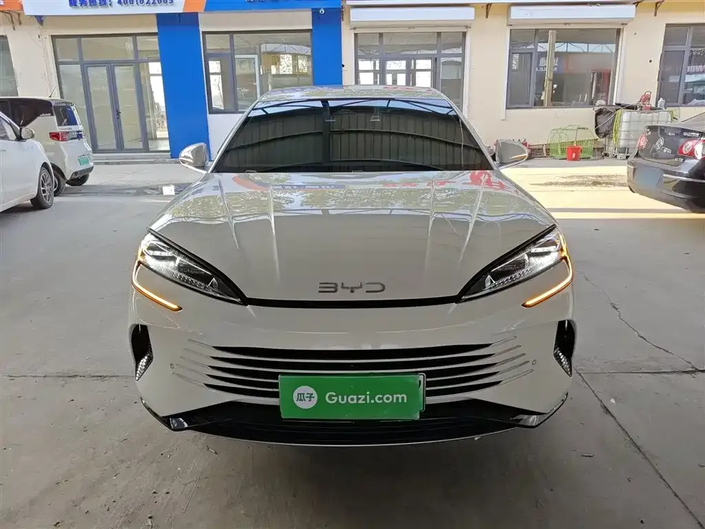 BYD Seal 07 DM-i — фото 10