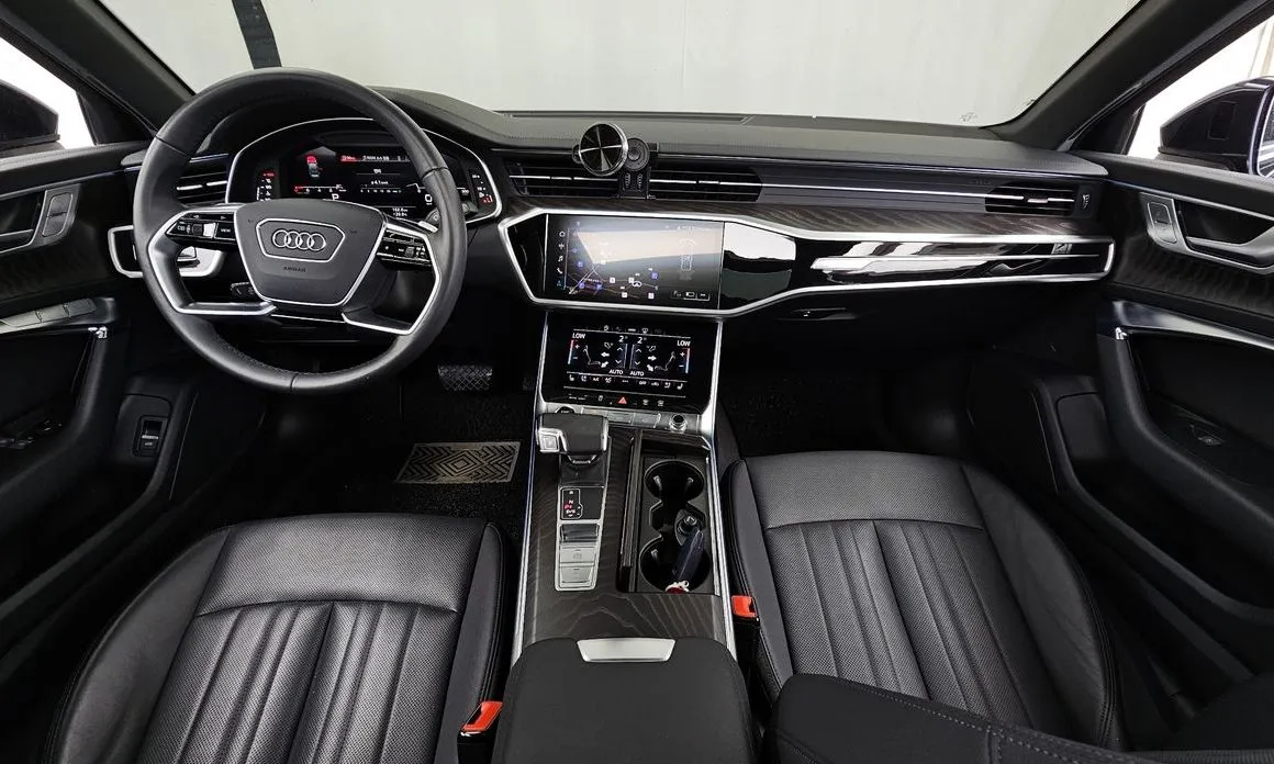 Audi A6 — фото 8