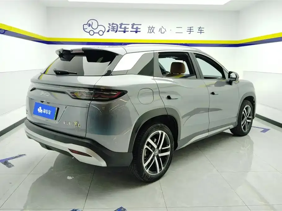 BYD L DM-i — фото 2