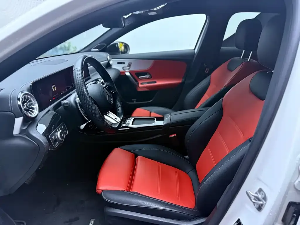 Mercedes-Benz A-Class AMG — фото 3