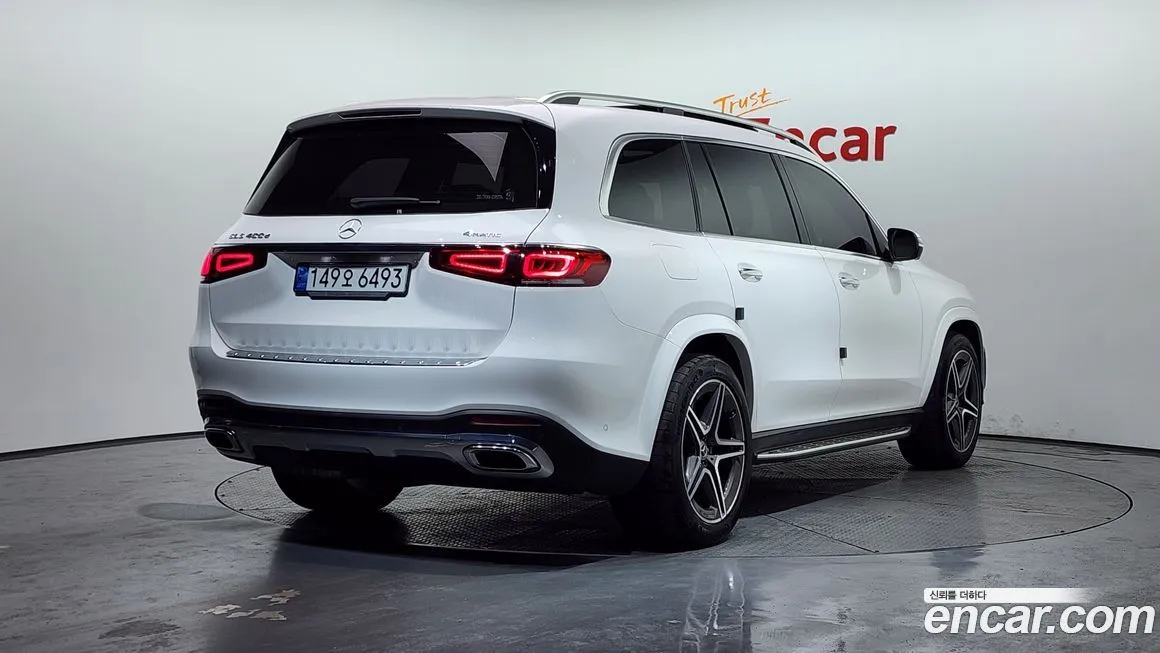 Mercedes-Benz GLS-Class — фото 7