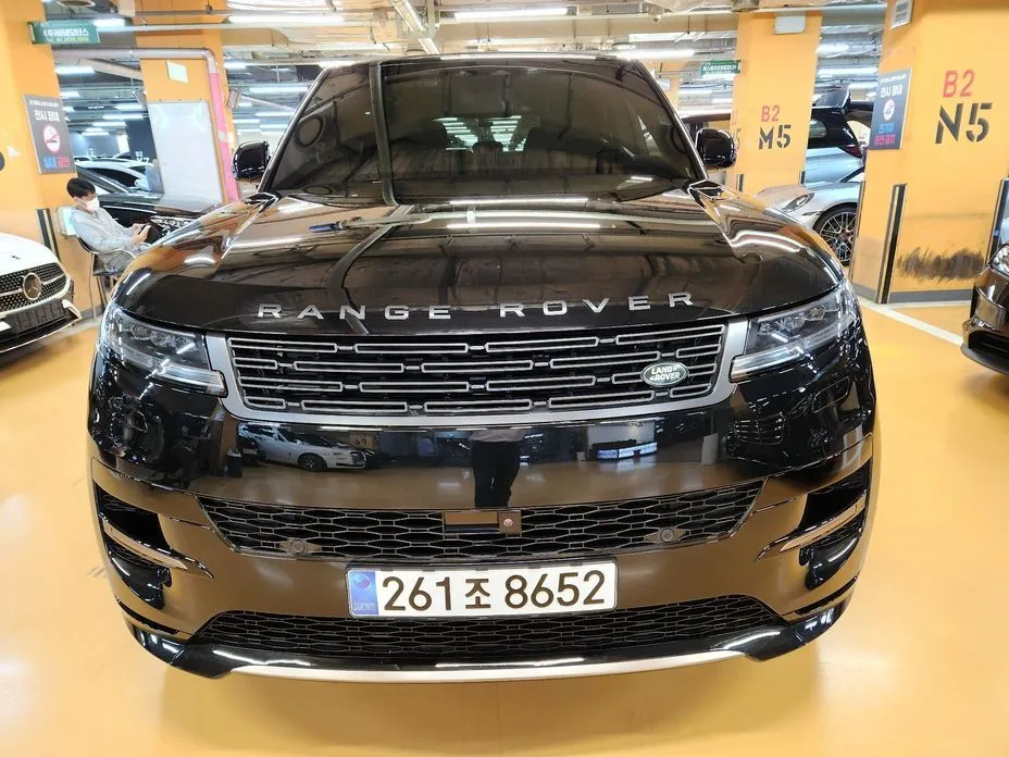 Land Rover Range Rover Sport — фото 1