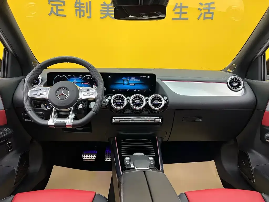 Mercedes-Benz GLA AMG — фото 8