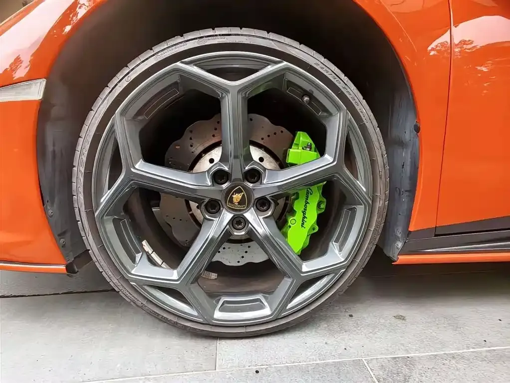Lamborghini Huracan — фото 2
