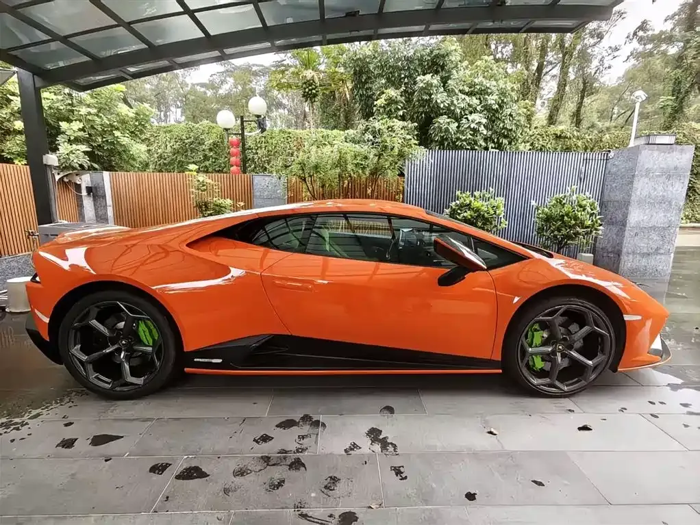Lamborghini Huracan — фото 9