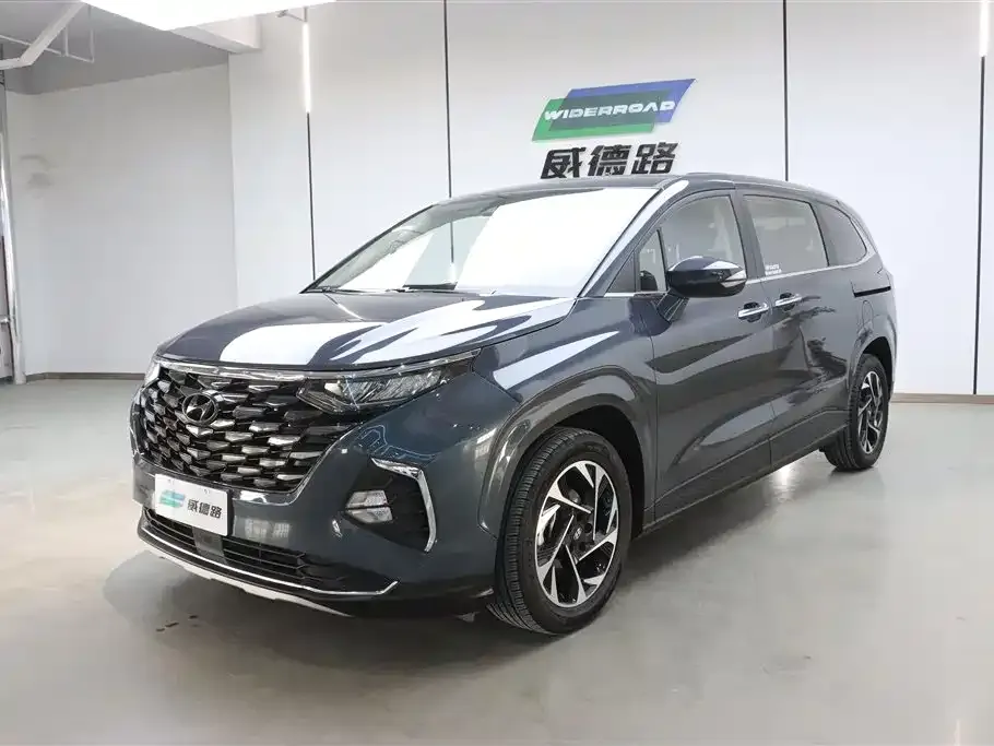 Hyundai Custo — фото 1