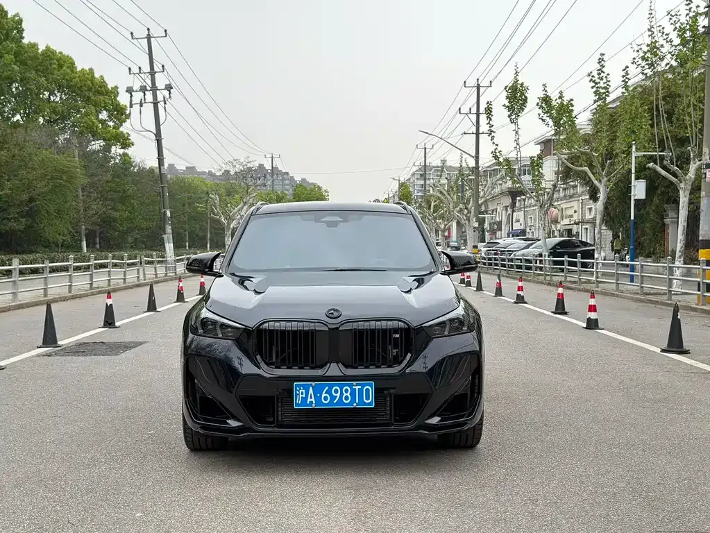 BMW X1 M35Li — фото 9
