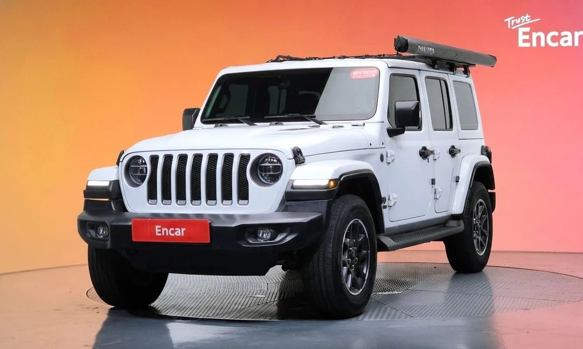 Jeep Wrangler — фото 1