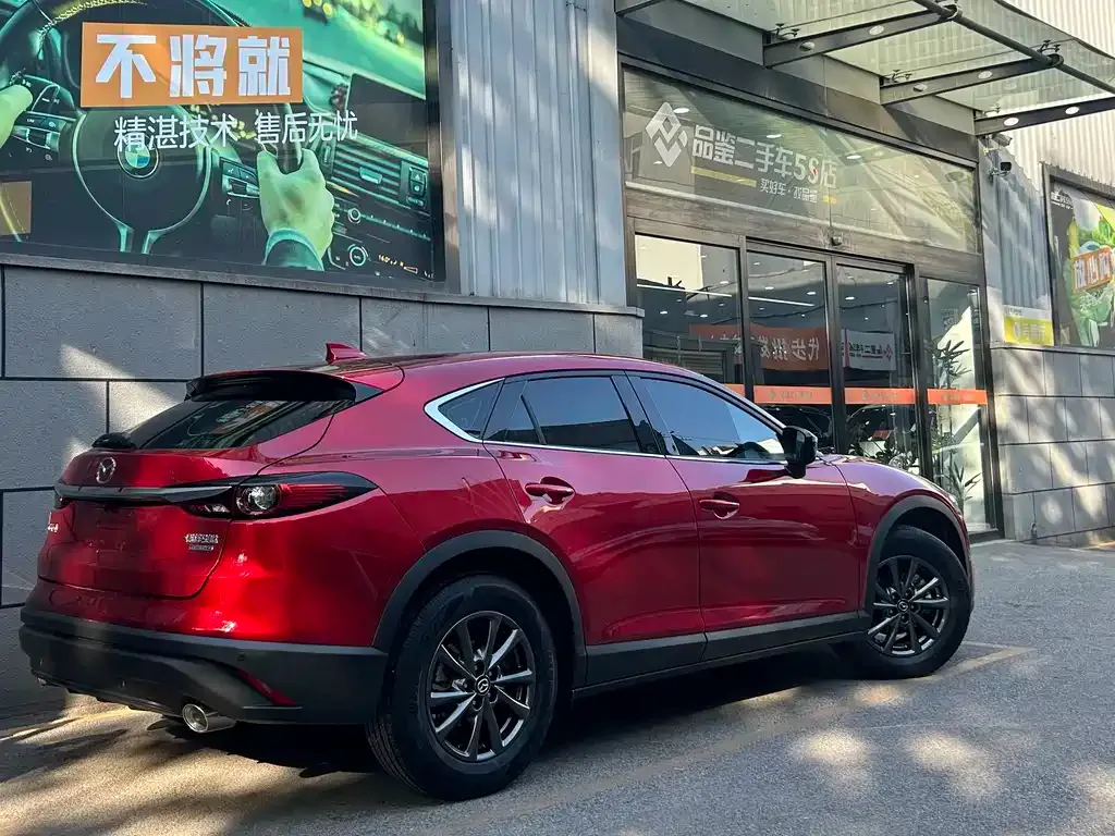 Mazda CX-4 — фото 9