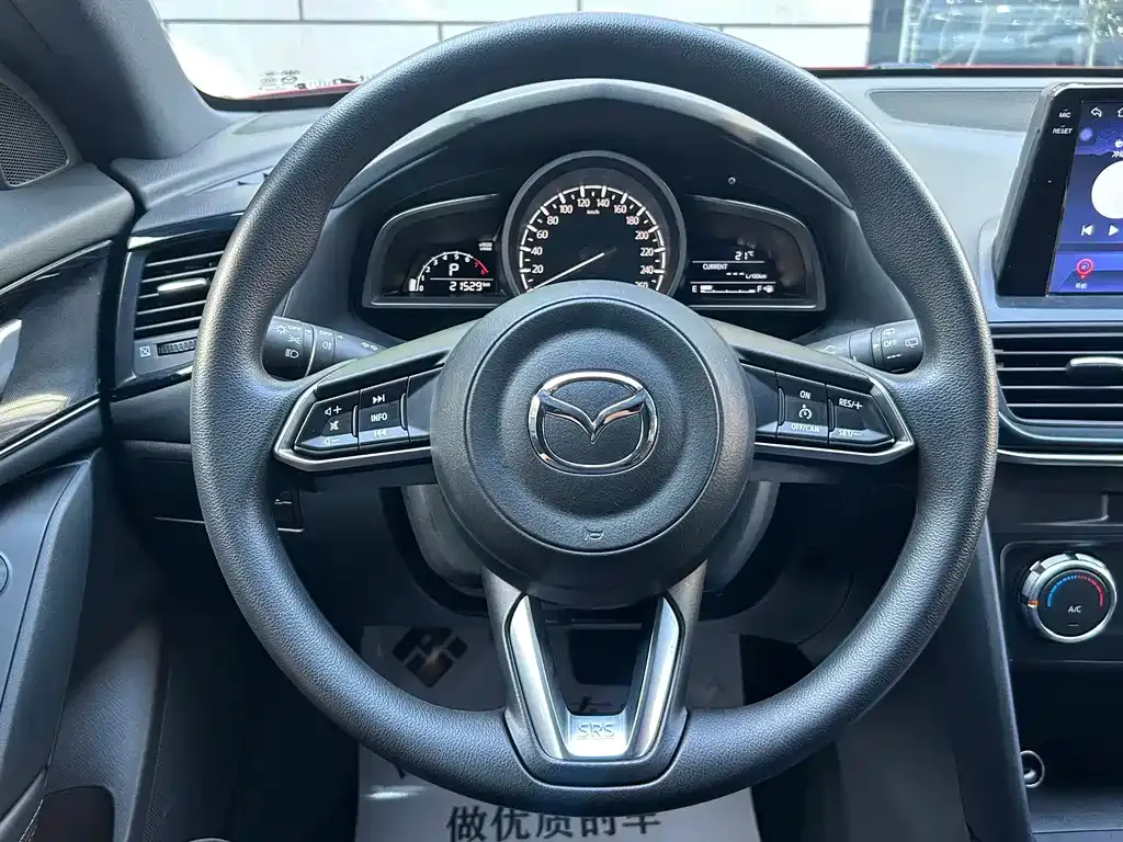 Mazda CX-4 — фото 8